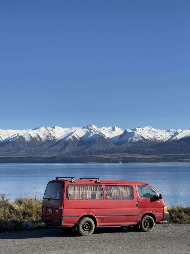 Toyota Hiace LWB  — photo 5