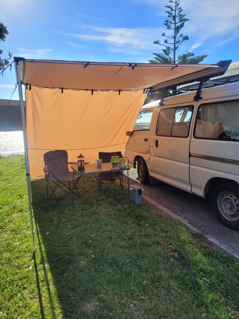 2014 Mitsubichi L300 LWB — photo 4