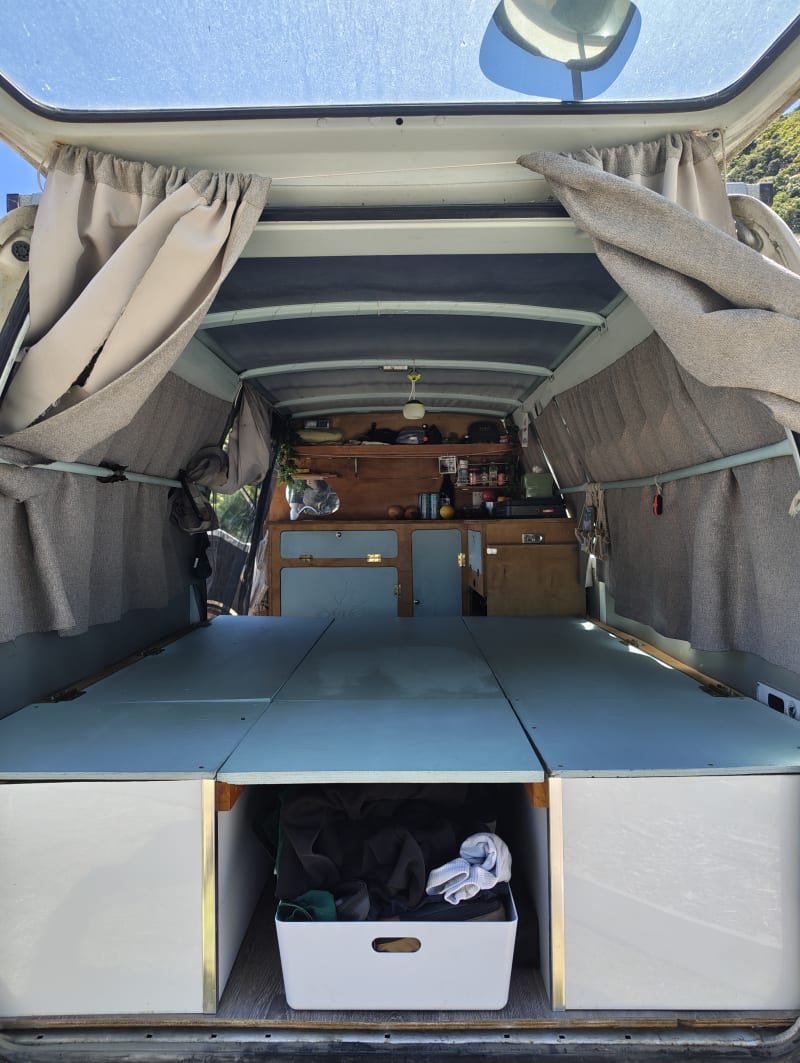 Nissan Caravane  — photo 3