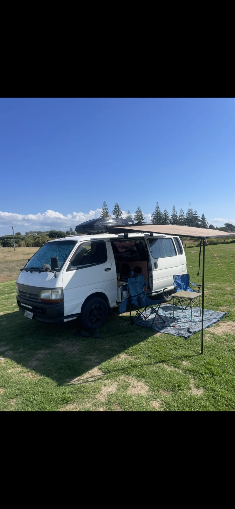 Toyota Hiace 2002 — photo 4
