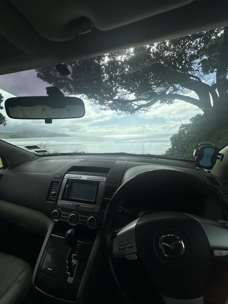 Mazda MPV 2007 — photo 4