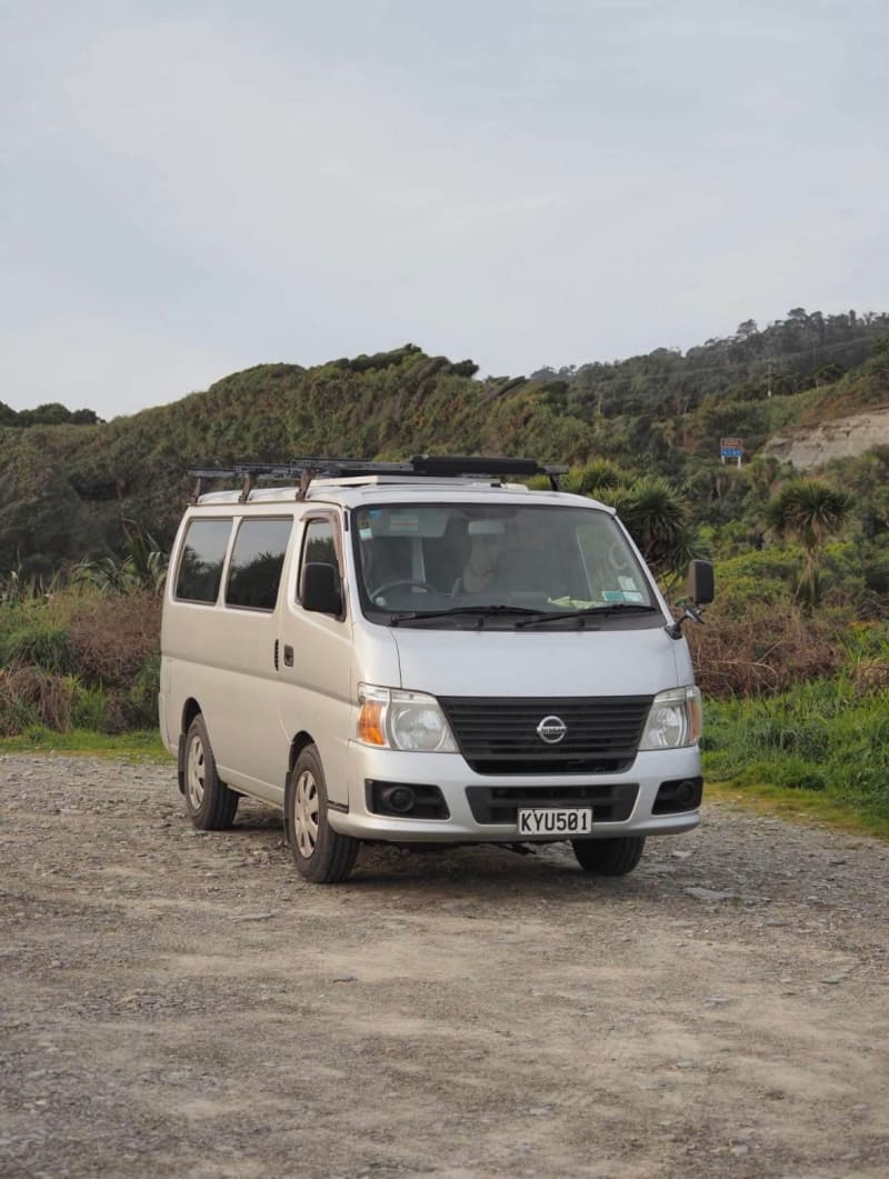 Nissan Caravan  — photo 4