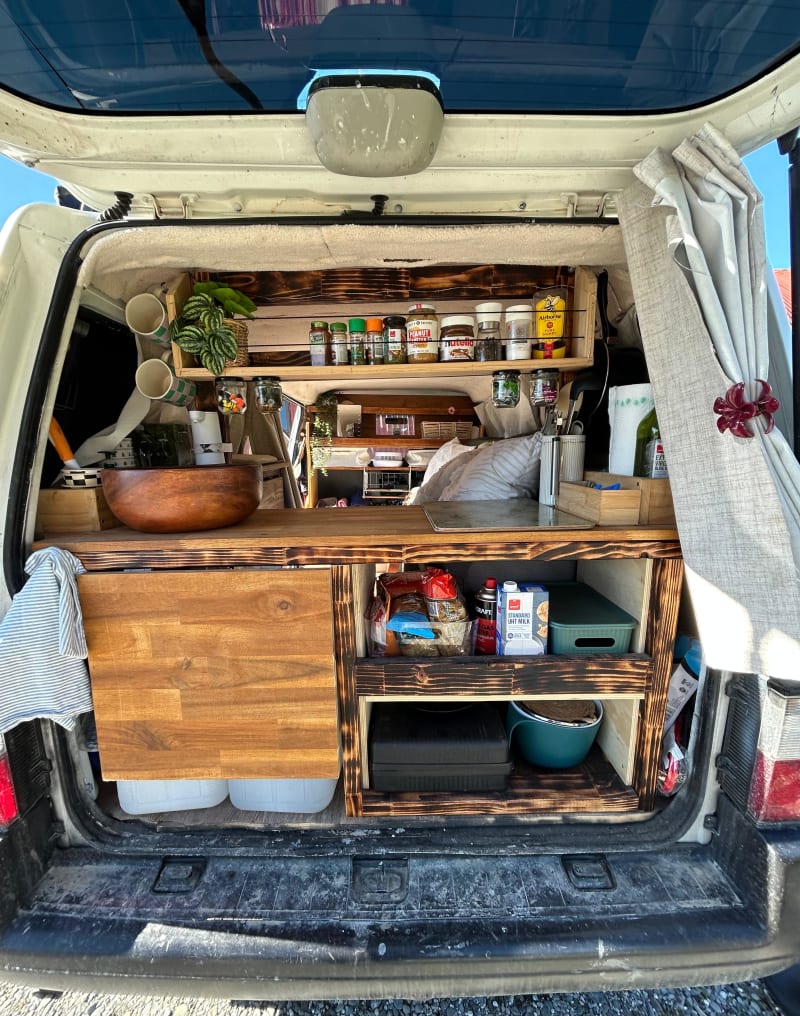 Mazda Bongo 2011 – Self-contained — photo 4