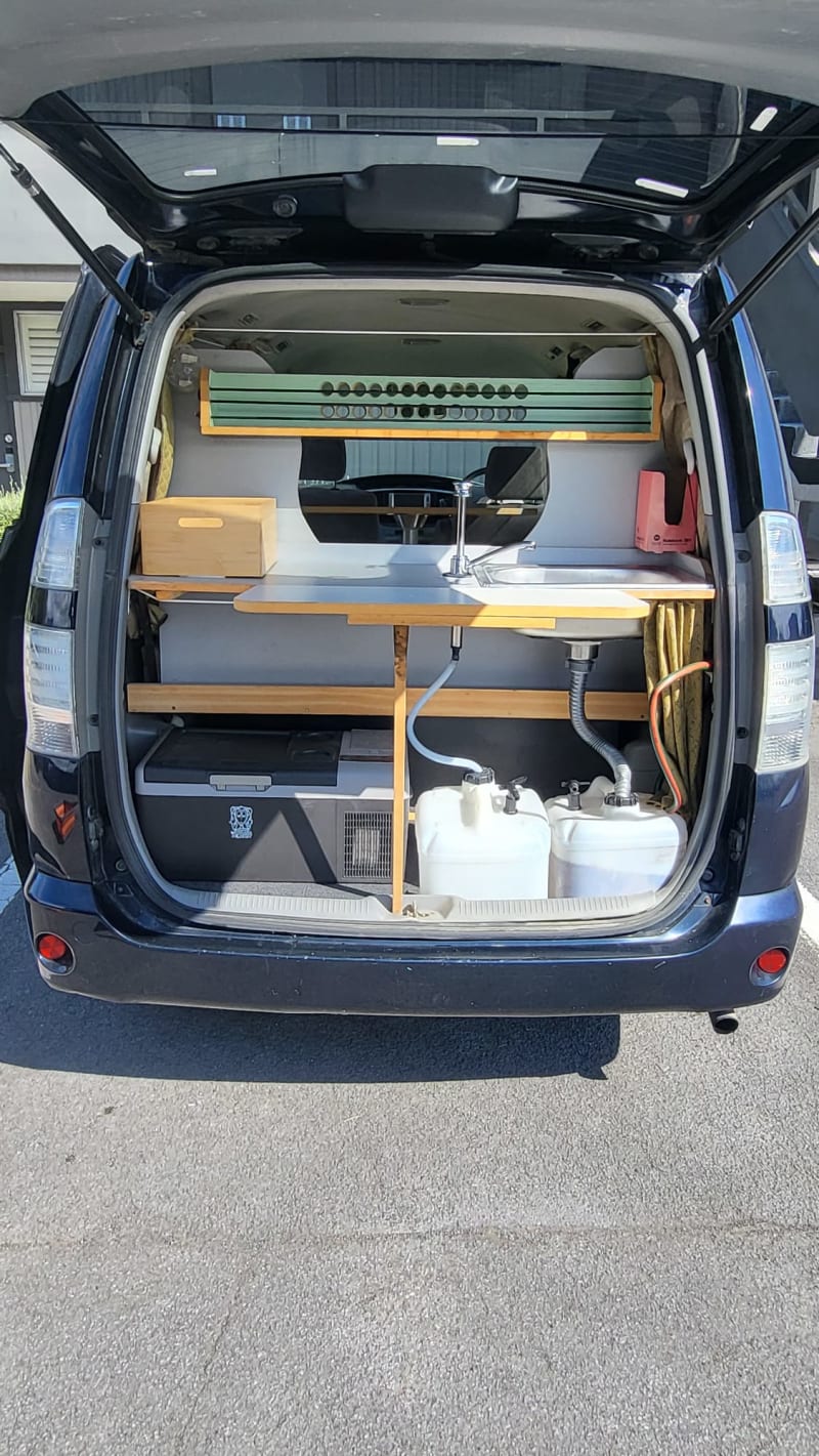Toyota Voxy 2005 self contained — photo 3