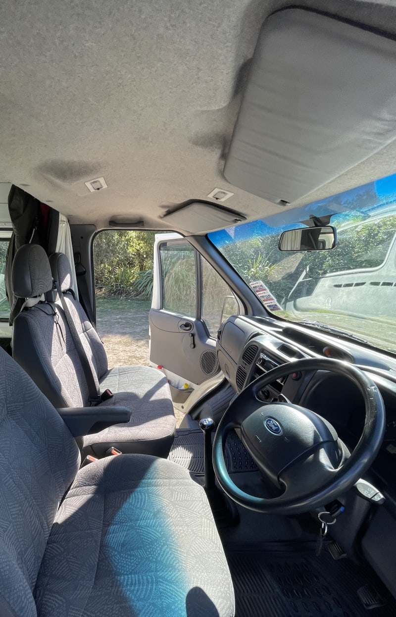 FORD Transit — photo 5