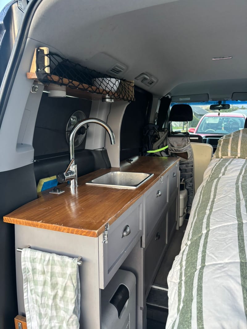 Honda step wagon 2010 — photo 4