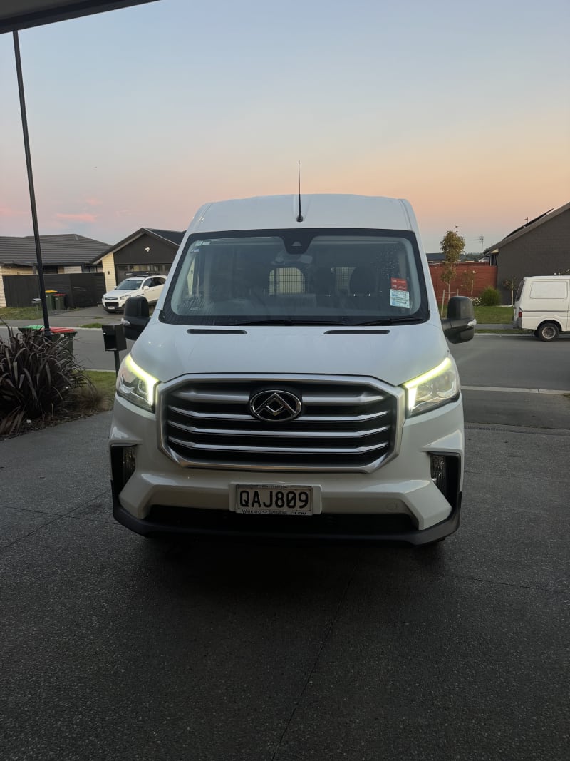 LDV 9  — photo 1