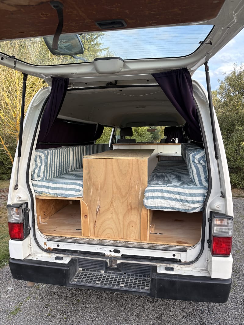Mazda Bongo  — photo 3