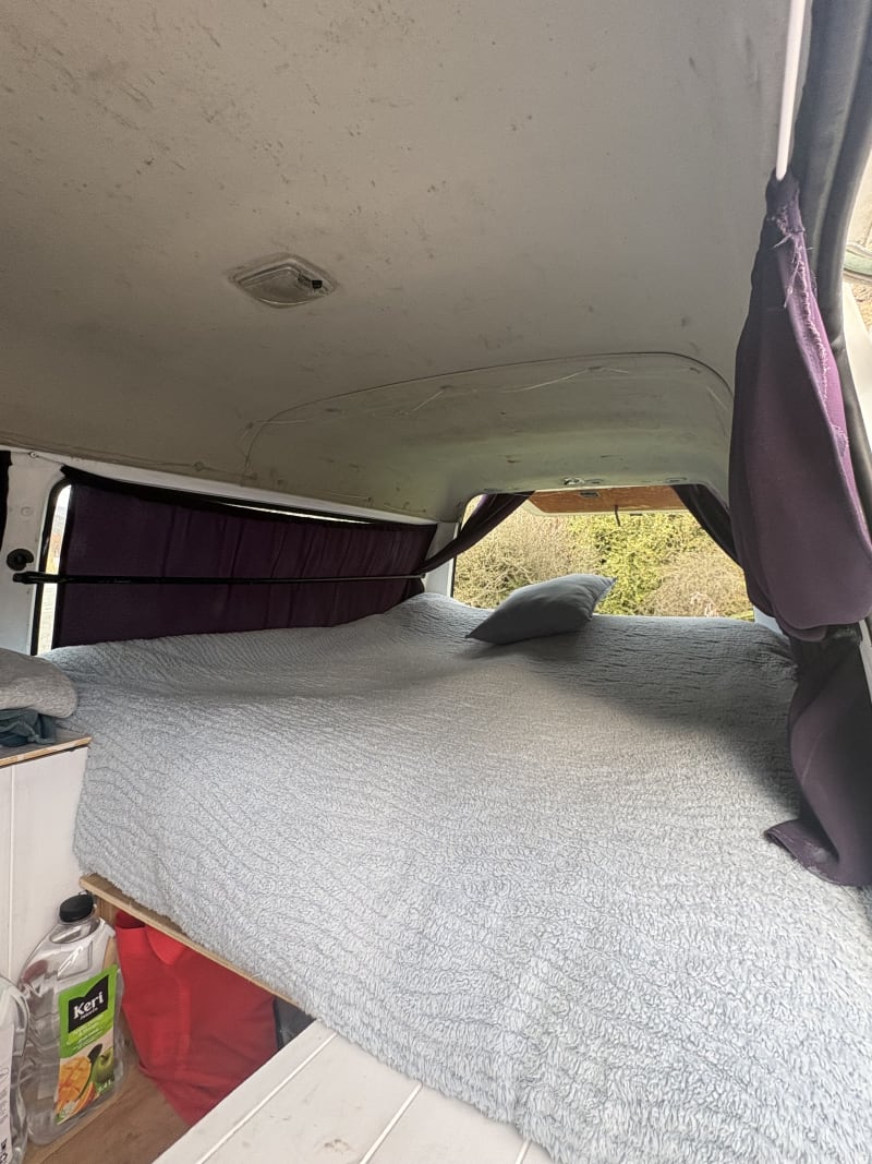 Mazda Bongo  — photo 4