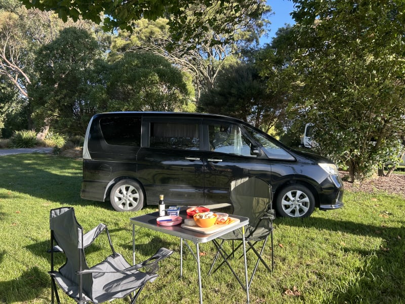 Nissan Serena  — photo 5
