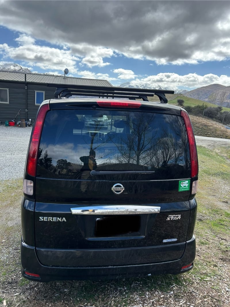 Nissan Serena 2007 — photo 2