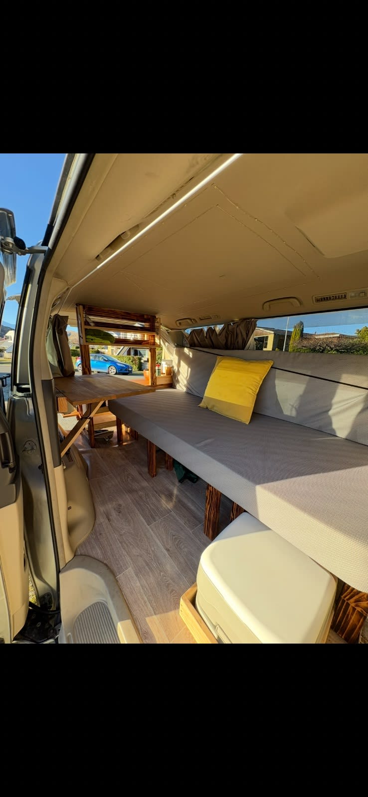 Toyota Alphard Automatic Self Contained — photo 4