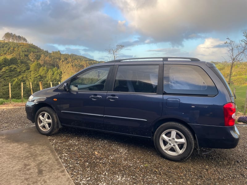 Mazda MPV 2002 - Equipped Campervan - Automatic transmission — photo 5