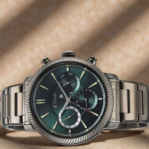 Titan Stellar Quartz Multifunction watch