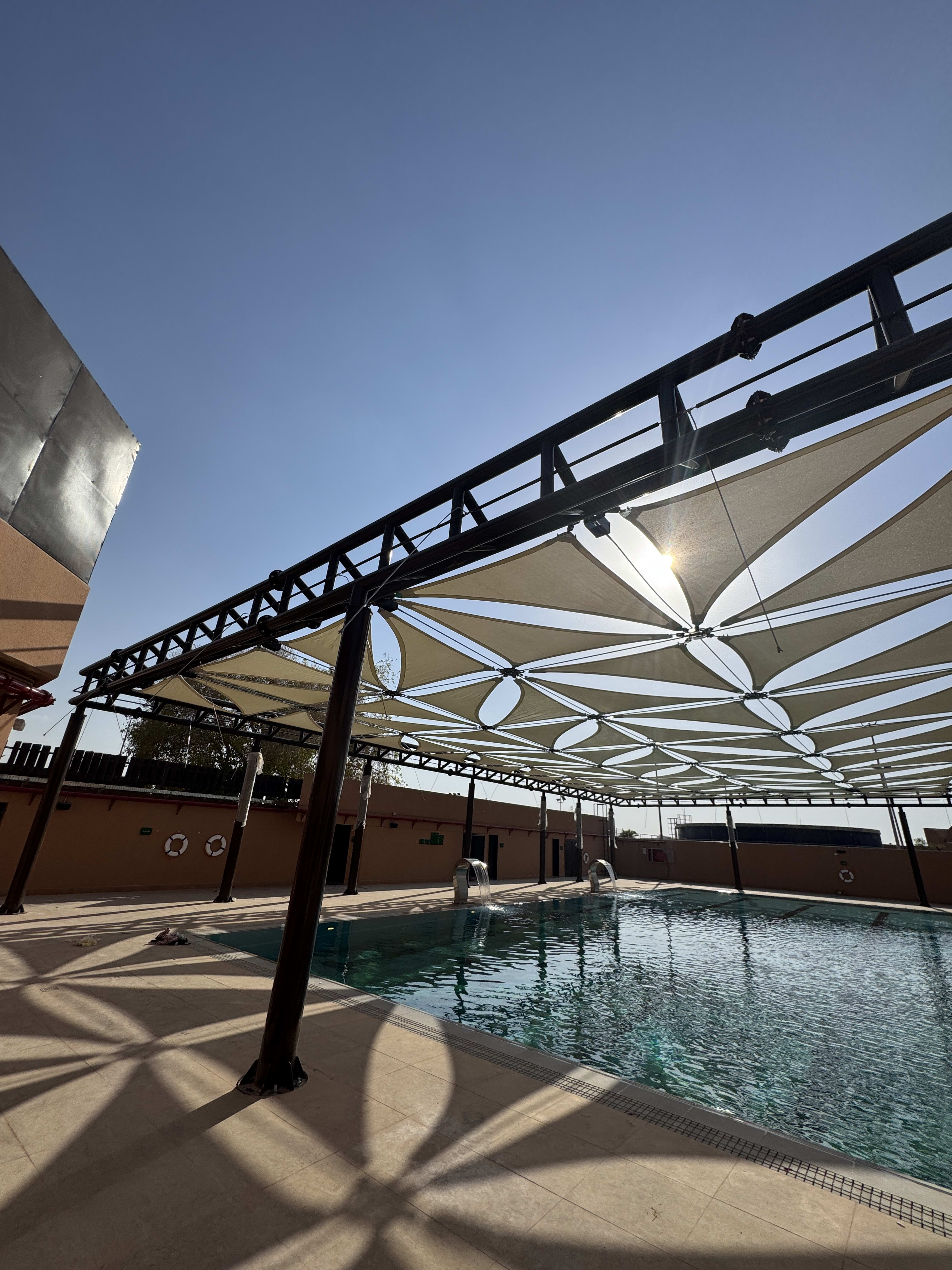 Wire HDPE Shade