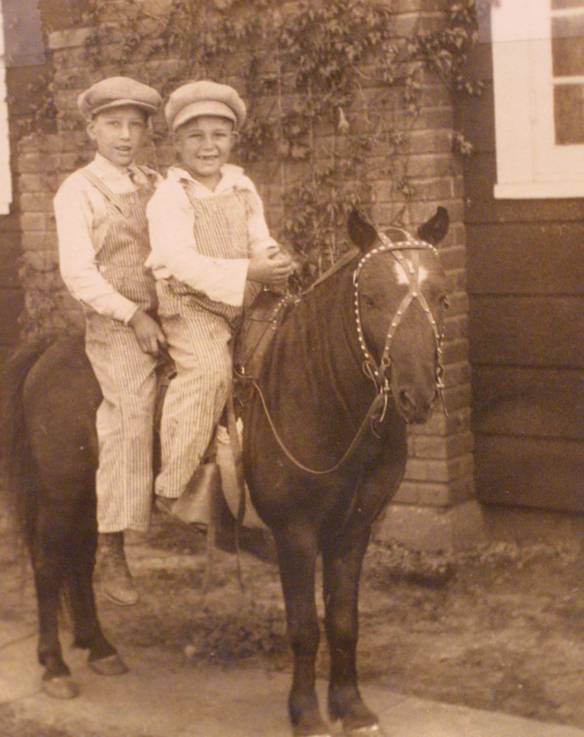 Frank A. and Glenn Allen
 Burnett (LTR)