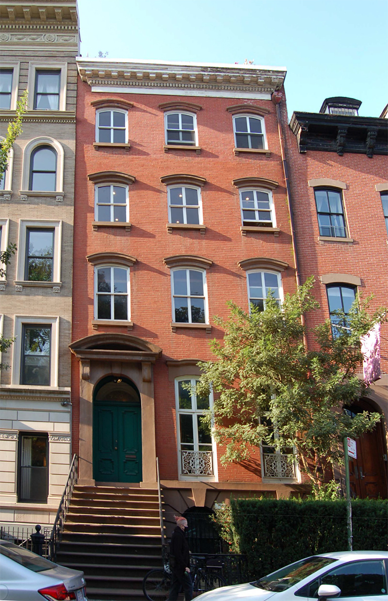 № 428 West 20th Street — facade photograph
