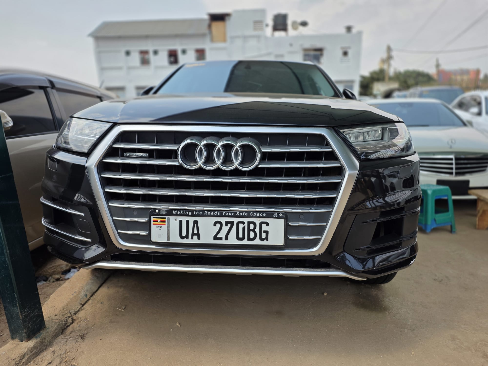 Black 2017 Audi Q7