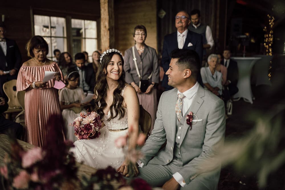 Hochzeitsfotograf München - Heiraten in Landgasthof Lenderstuben Balzhausen