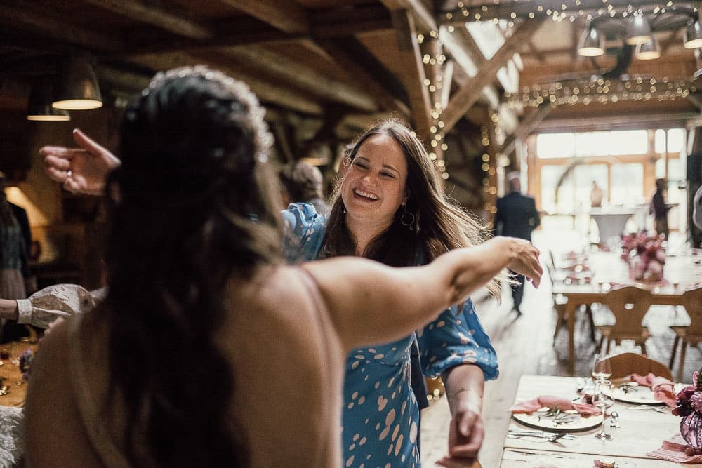 Hochzeitsfotograf München - Heiraten in Landgasthof Lenderstuben Balzhausen