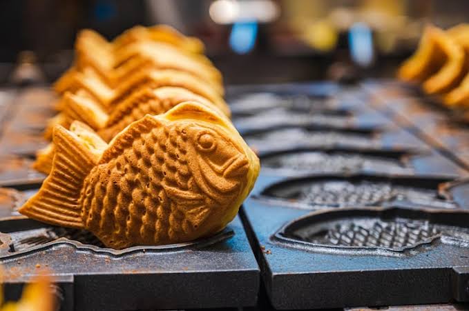 Un taiyaki, gaufrette en forme de daurade