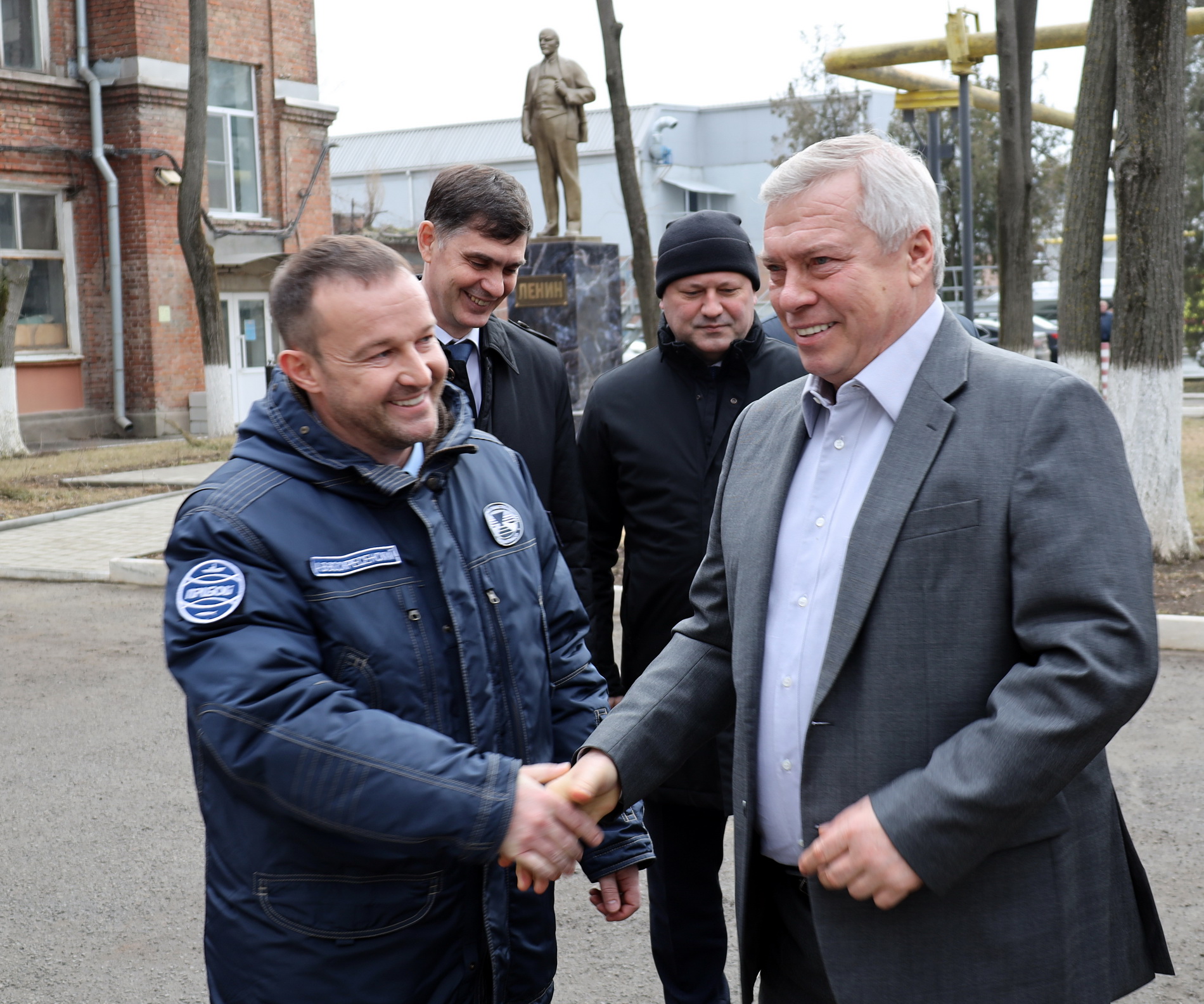 Таганрог приезд. Голубев в Таганроге. Голубев губернатор Ростовской области. Кобяков 2023. Заместитель главы администрации Таганрога.