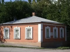 Гостей и жителей Новочеркасска приглашают посетить новую художественную выставку