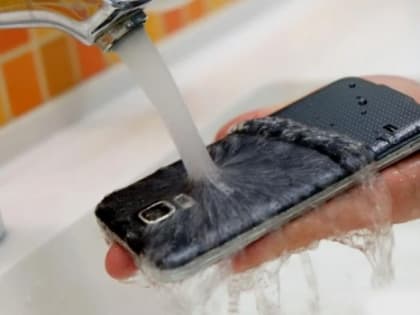 Жара может уничтожить ваш смартфон: как спасти гаджет от поломки в летний зной