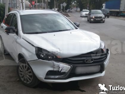 В Новочеркасске в ДТП травмы получила пассажирка автомобиля