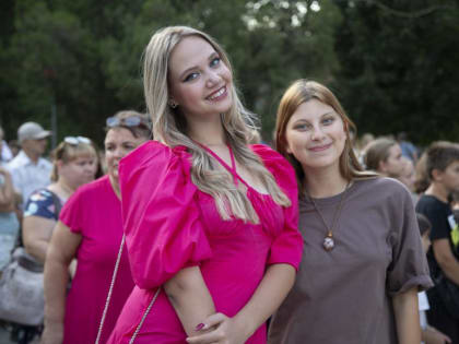 Юбилей микрорайона Октябрьского отпраздновали в Новочеркасске