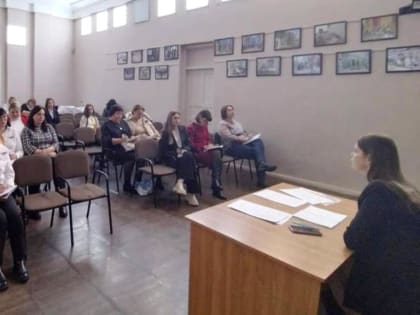 Обсудили итоги и планы воспитательной работы в школах Усть-Донецкого района