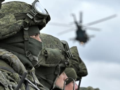 Расчет боевой машины реактивной системы залпового огня, в составе которого действовал старший сержант Иван Сень, огнем поддерживал подразделения российских мотострелков, и предотвр