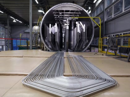 На Атоммаше укомплектовали трубками парогенератор для АЭС «Тяньвань» в Китае