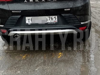 В г. Шахты пешеходы жалуются на водителей за парковку на «зебрах»