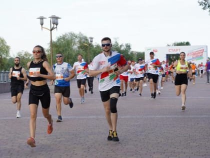 Участники благотворительного забега помогут мальчику, страдающему от осложнений ОРВИ