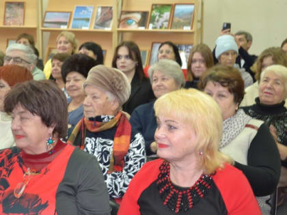 В Пушкинской библиотеке прошёл творческий вечер Владимира Селецкого