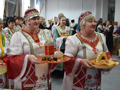 В единстве наша сила: в Ремонтном прошел фестиваль национальных культур