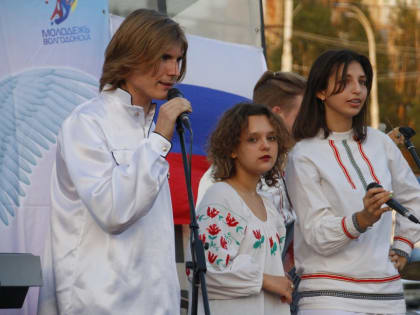 В День государственного флага в Волгодонске состоялся рок-концерт