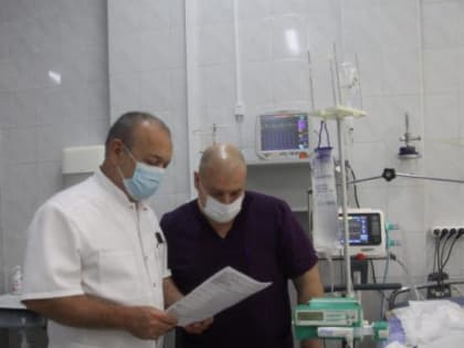 Врачи БСМП спасли жителя Ростовской области, которого ужалила гадюка