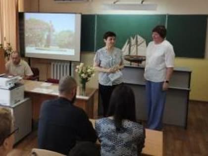 Юные таганрожцы принимают участие в акции «Городской исторический диктант – 2023»