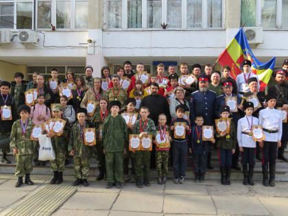 Помощник войскового священника Всевеликого войска Донского принял участие в соревнованиях «Казачья весна-2022»