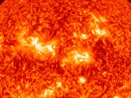 ВОЗМОЖНО НАРУШЕНИЕ РАДИОСВЯЗИ: НА СОЛНЦЕ ПРОИЗОШЛИ ТРИ ВСПЫШКИ