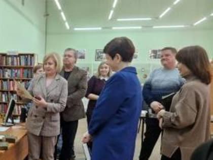 Добрая традиция  - дарить книги с любовью