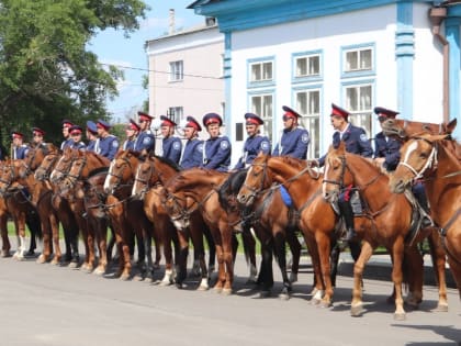 Донским казакам с января 2023 года увеличат зарплату