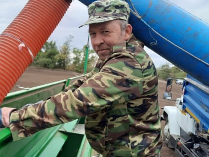 ООО «Березовское» первым в Сальском районе приступило к севу озимой пшеницы под урожай будущего года