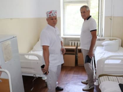 Депутат Заксобрания отреагировала на жалобу пациента больницы в Шахтах на неудобные кровати