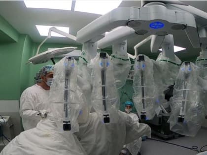 Жительницу Ростова впервые прооперировали от ожирения с помощью робота