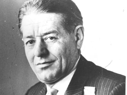 Сегодня исполняется 105 лет со дня рождения Андрея Алексеевича КУЗНЕЦОВА (1920-1986), командира отделения 61-й отдельной разведывательной роты 58-й гвардейской стрелковой Краснозна