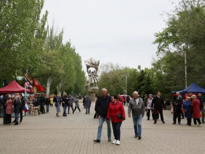 Фонтаны в Волгодонске обещают запустить после 15 мая – холодно