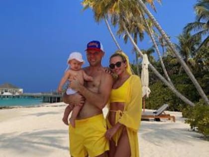 Донской футболист Денис Глушаков отправился в отпуск на Мальдивы